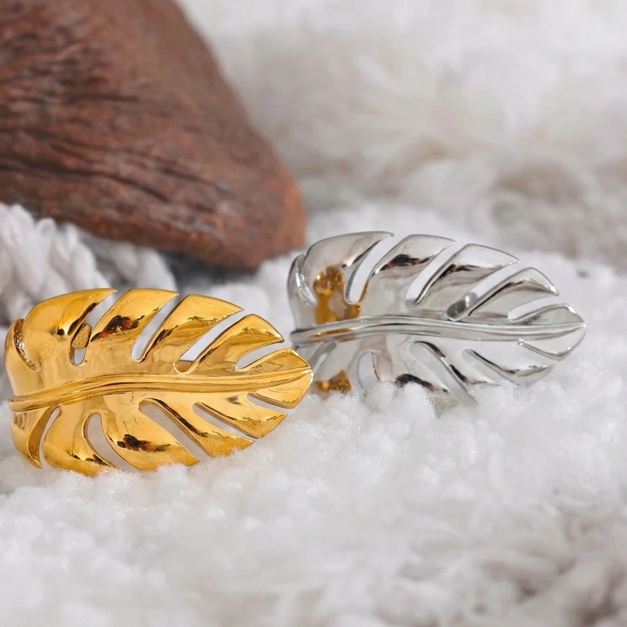 Metal Leaf Open Ring