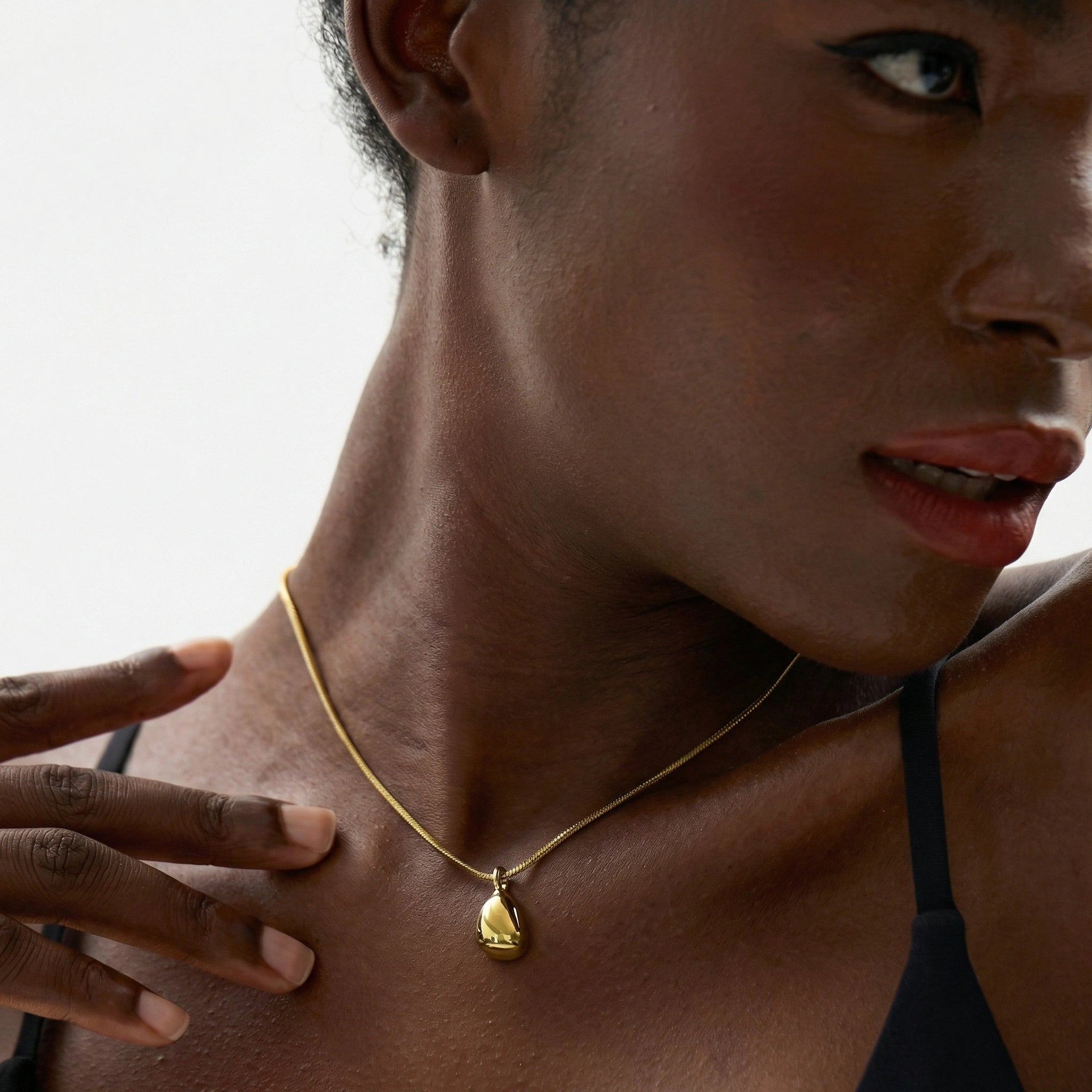 Minimalist Geometric Drop Pendant Necklace