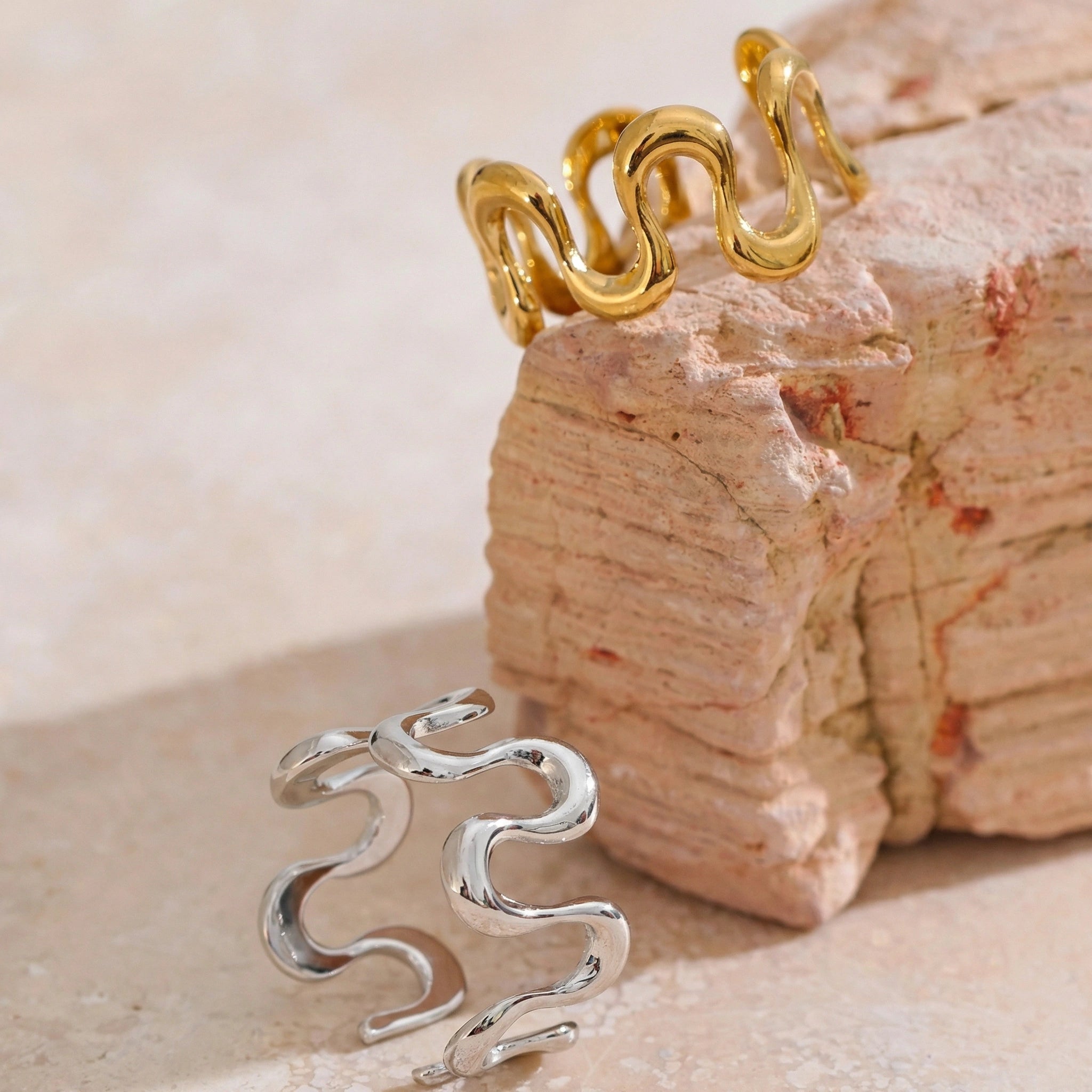 Irregular Wave Open Ring